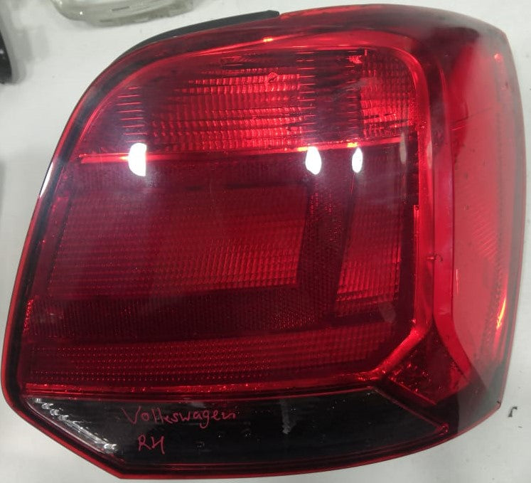 VOLKSWAGEN POLO MK5 TAIL LAMP RH (00194914)