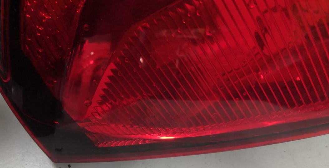 VOLKSWAGEN POLO MK5 TAIL LAMP RH (00194914)