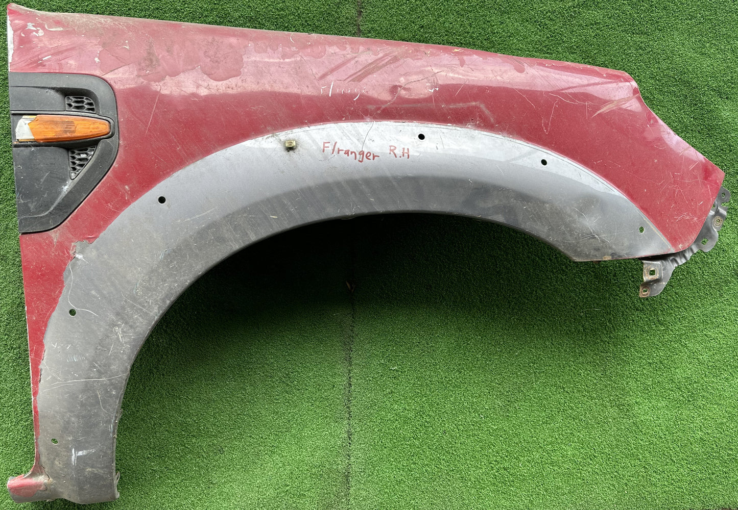 FORD RANGER WL FRONT FENDER WITH HOLE RED RH (FFWH033)