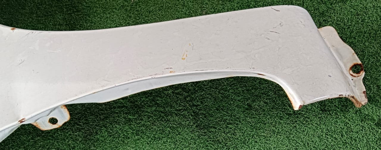TOYOTA VIGO KUN25 FRONT FENDER WHITE RH (FFWH068)