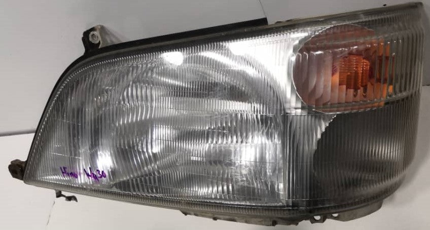 ISUZU HINO HEAD LAMP LH (100-78547-1)