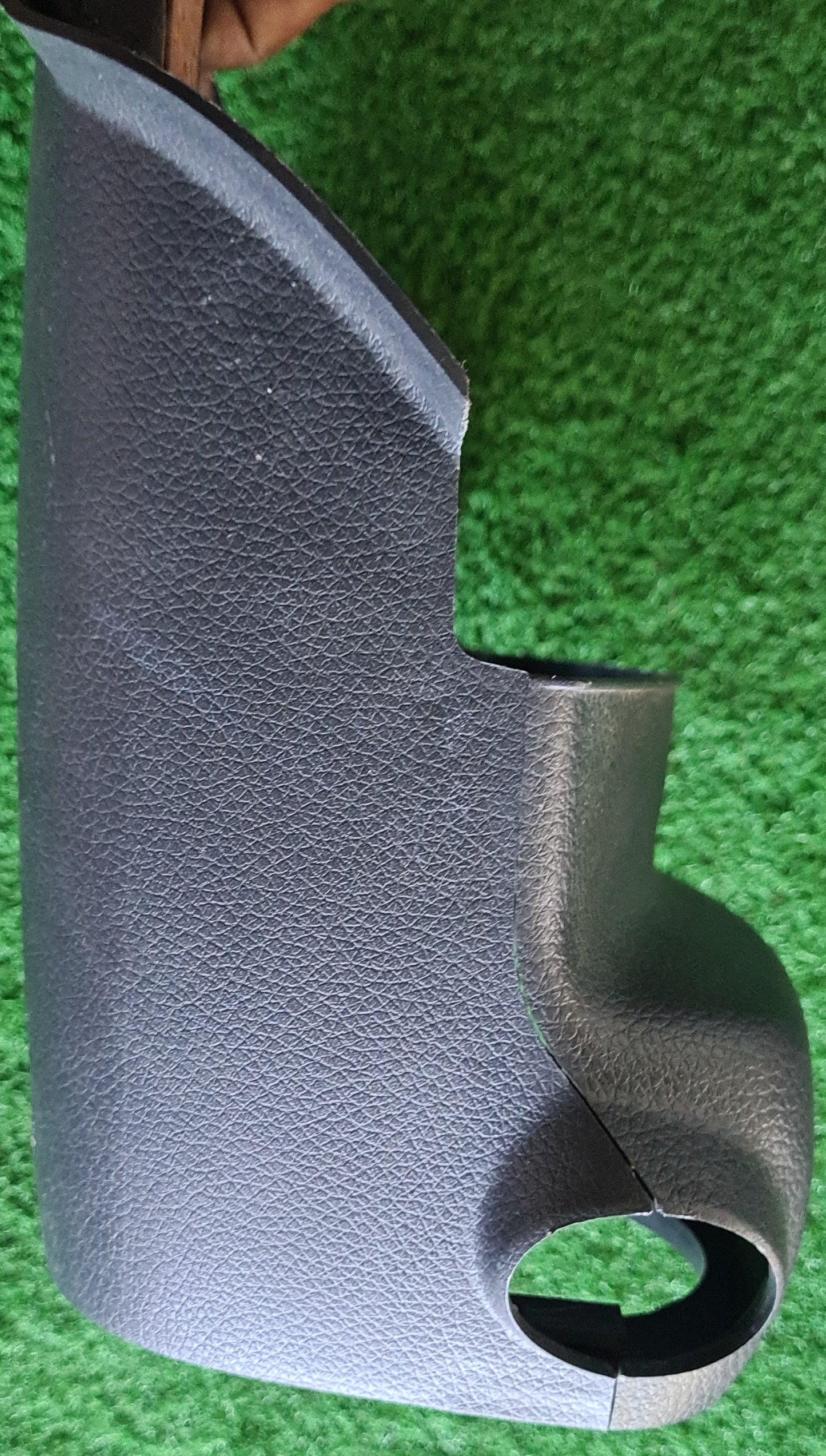 NISSAN NAVARA NP300 STEERING COVER (48470-5JK2A)
