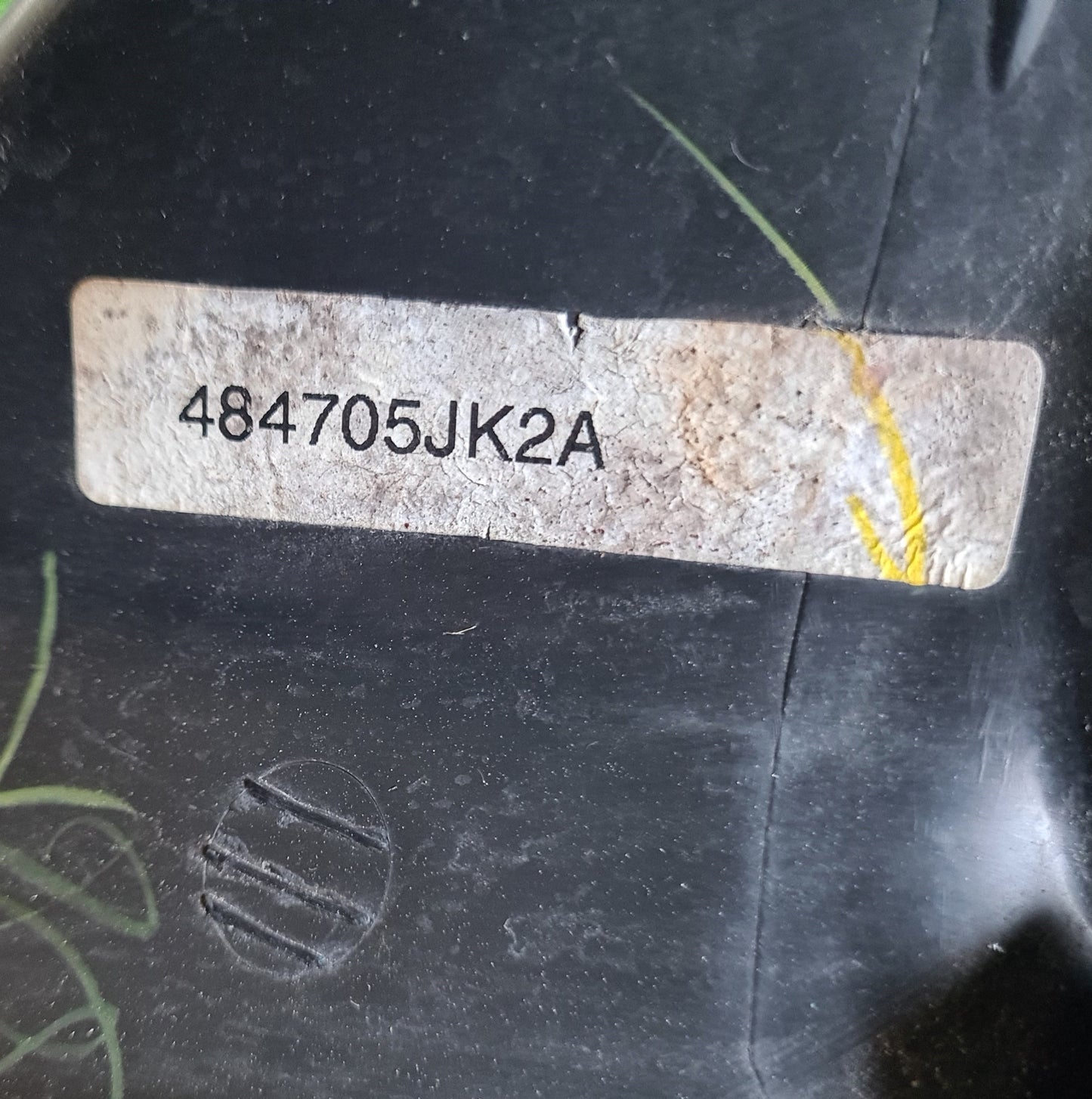 NISSAN NAVARA NP300 STEERING COVER (48470-5JK2A)