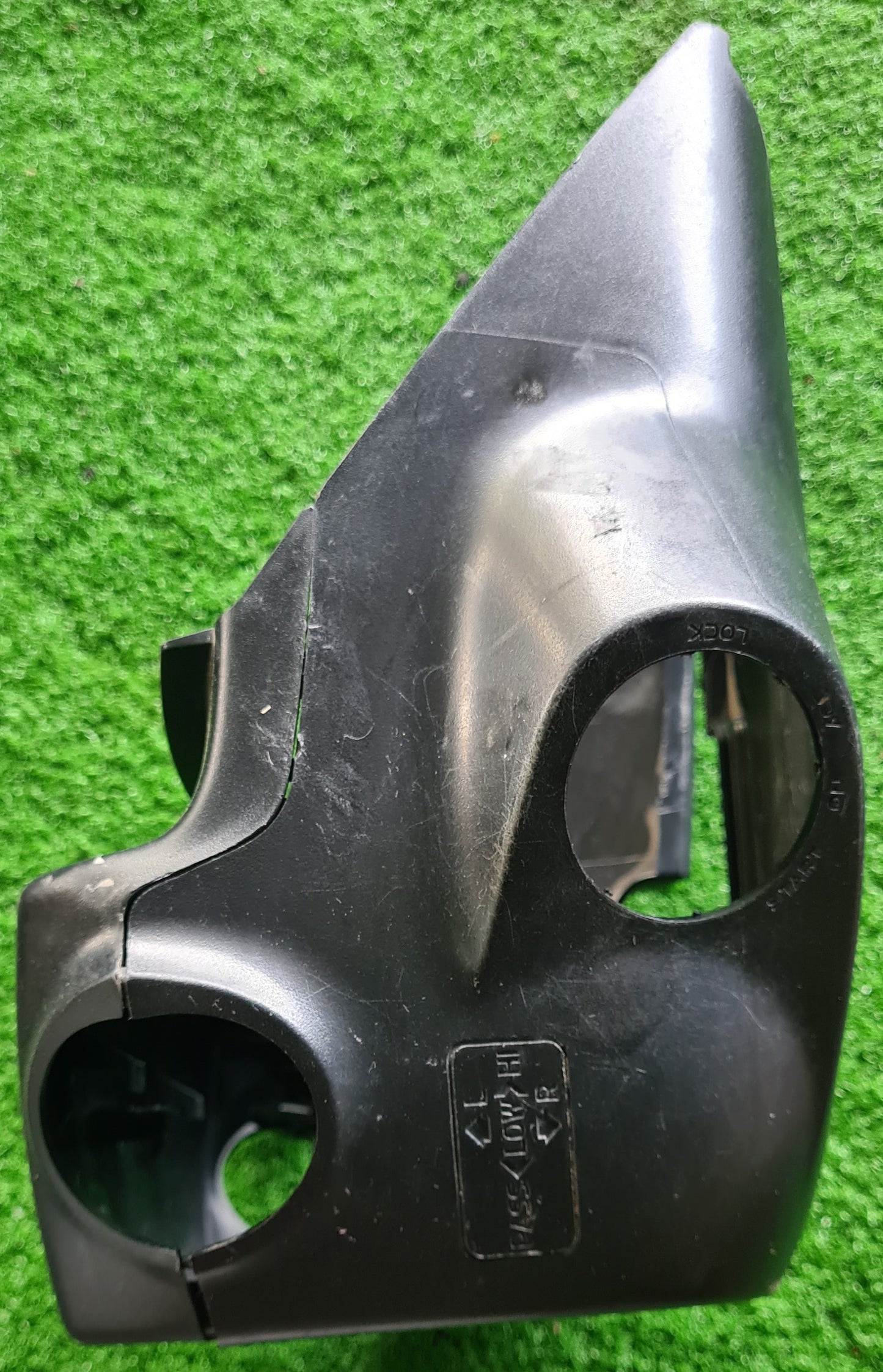 ISUZU DMAX VCROSS STEERING COVER (SS0002)