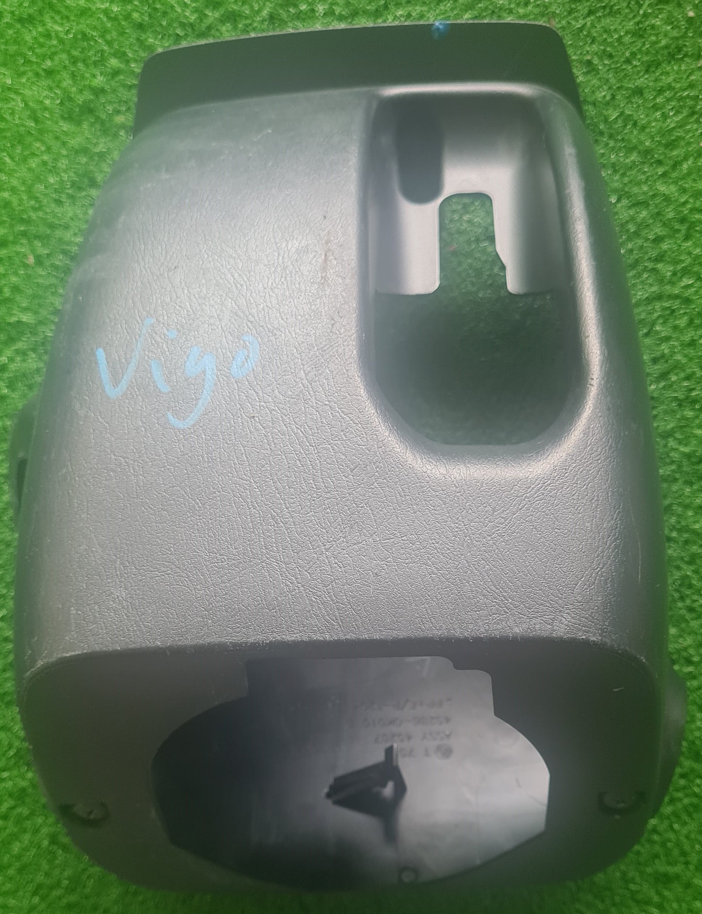 TOYOTA VIGO STEERING COVER (45287-0K040)