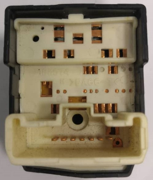 TOYOTA YARIS , VIOS, VIGO SIDE MIRROR SWITCH (183574)