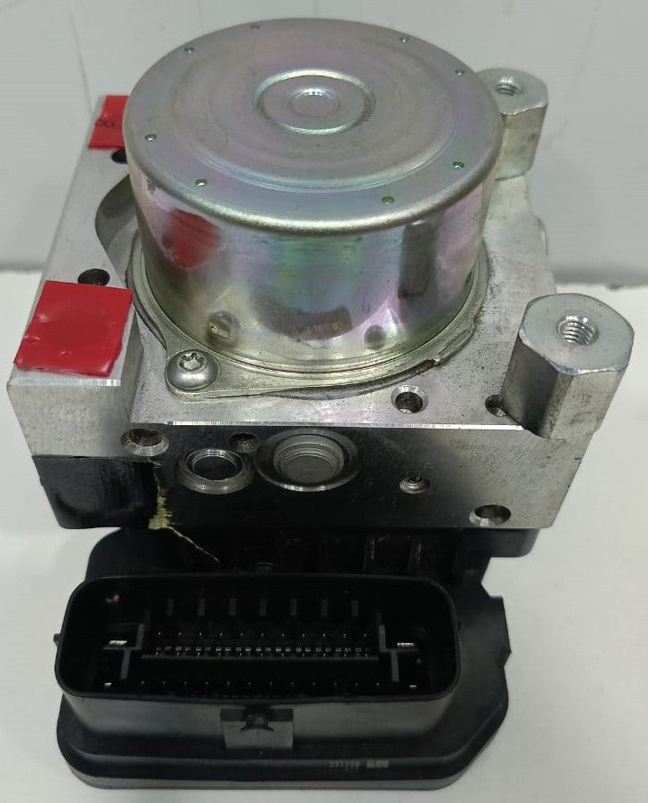 TOYOTA REVO FORTUNER GUN156 ABS PUMP (44540-71B00)