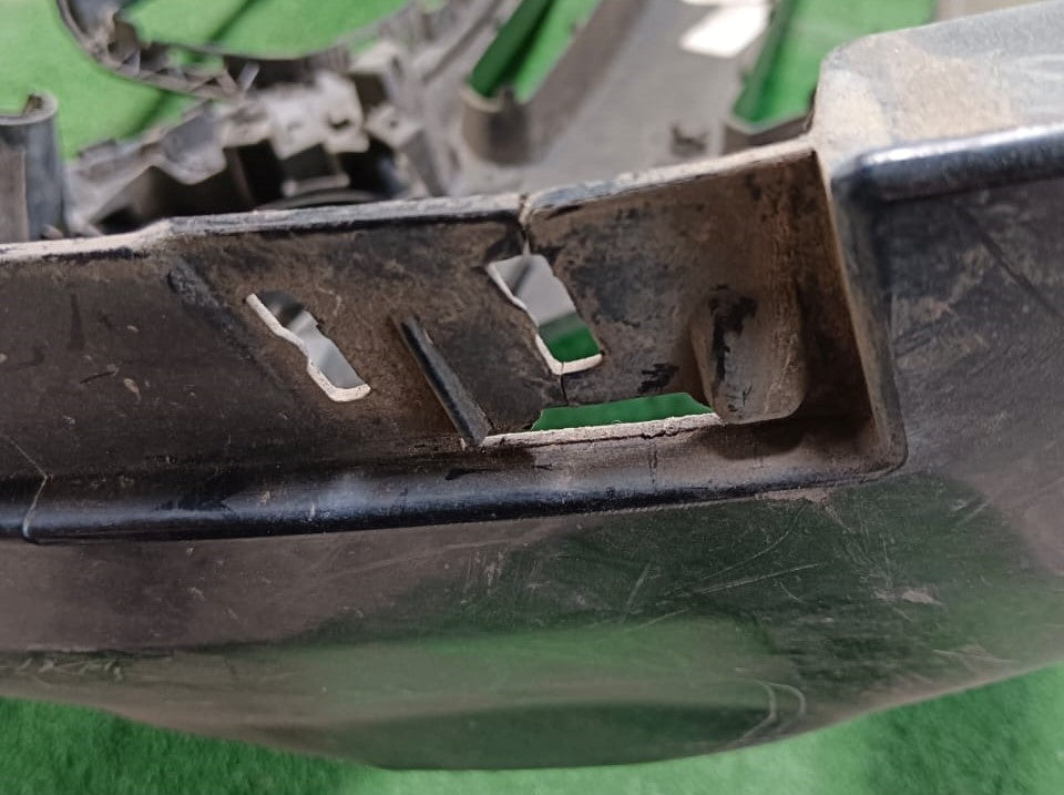 BMW X5 F15 FRONT BUMPER BLACK (B) (5111-8054014)