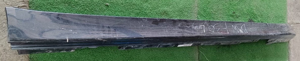 BMW 3SERIE F30 LUXY 2014 SIDE SKIRT BLACK RH (51777256912)