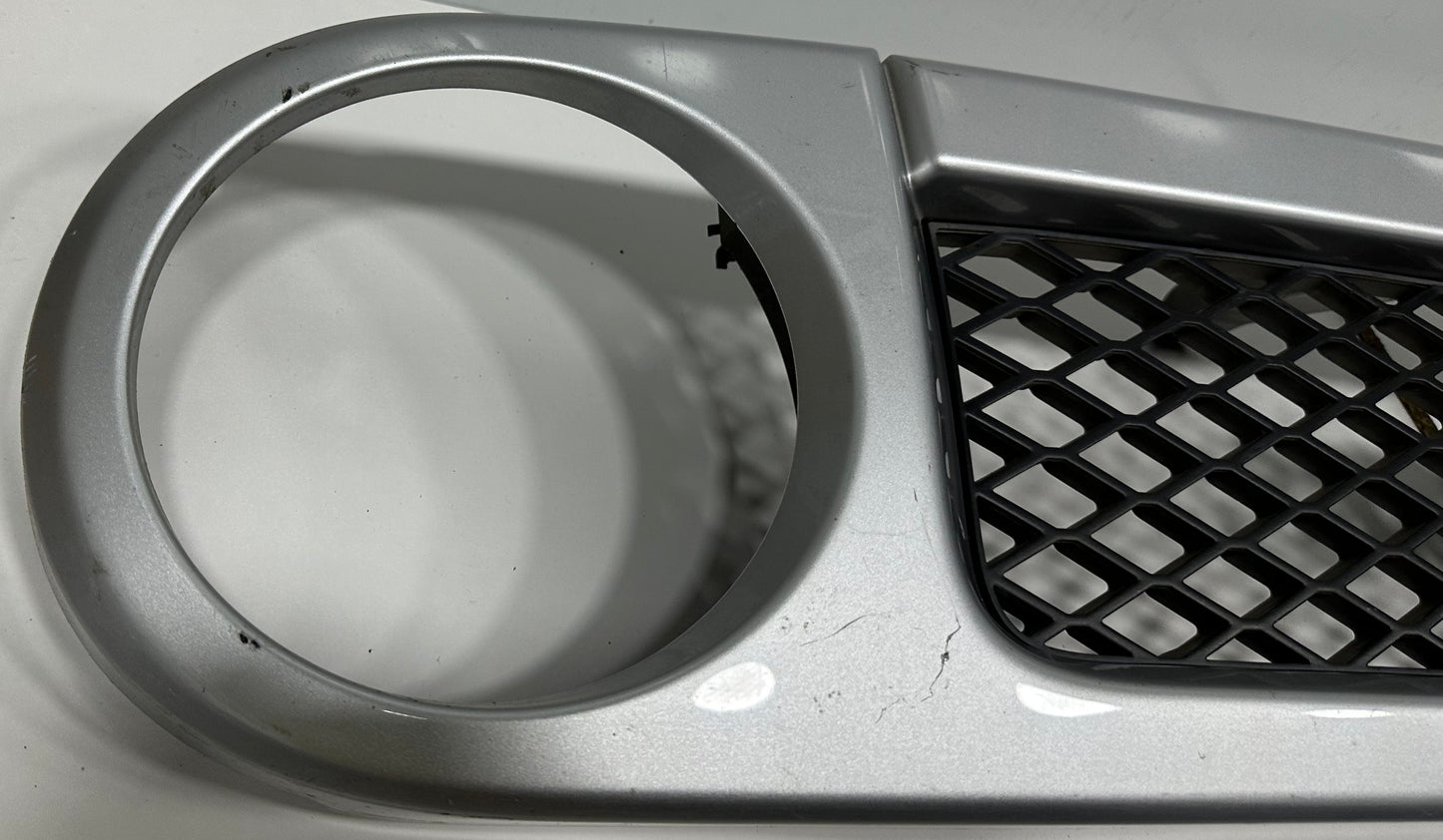 FJ GRILLE (B) (53100-35A30-1)
