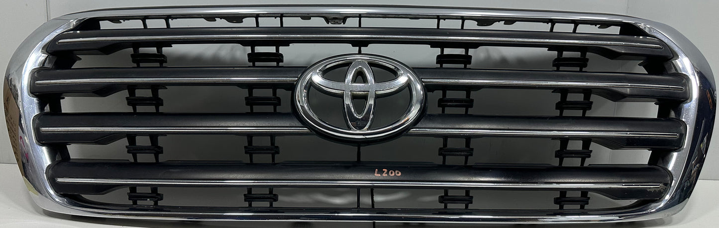 TOYOTA LAND CRUISER 200 CHROME GRILLE (53101-60480)