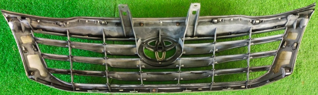 TOYOTA VIGO KUN126 FRONT CHROME GRILLE (53111-0K450)