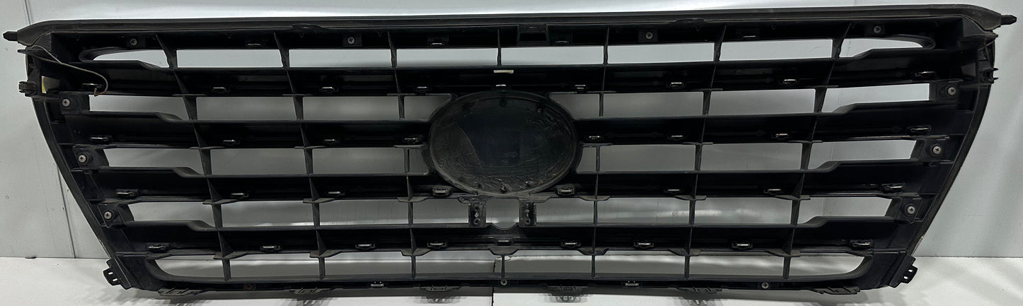 TOYOTA LAND CRUISER 200 CHROME GRILLE (53114-60110)