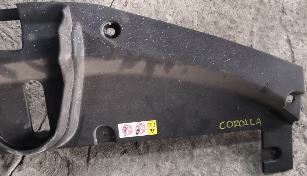 TOYOTA COROLLA UPPER FRONT RADIATOR COVER (53289-02090)