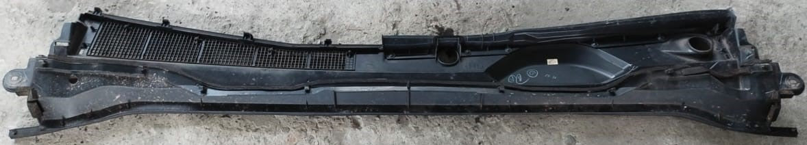 TOYOTA REVO WIPER GRILLE LH/RH SET (55781-0K200-2)