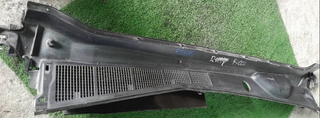 TOYOTA REVO WIPER GRILLE LH/RH SET (55781-0K200)