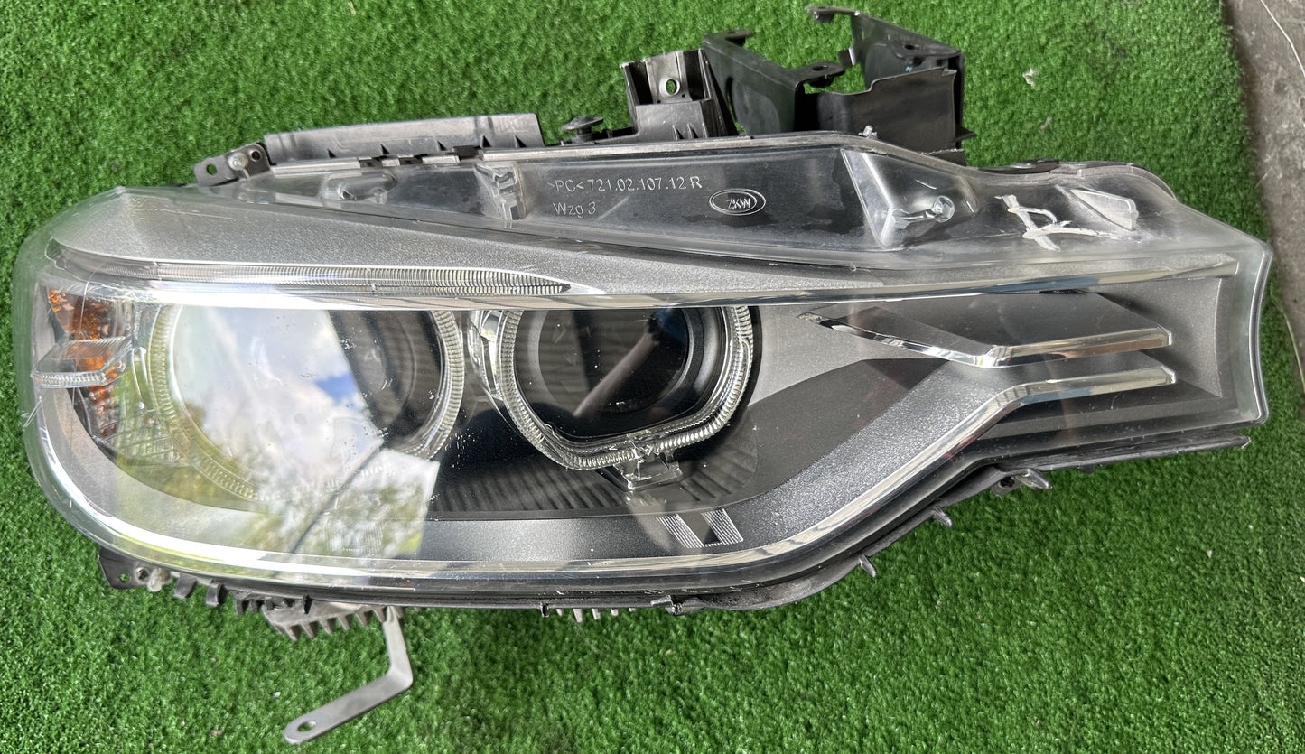 BMW 3SERIES F30 HEAD LAMP RH (63117-259554)