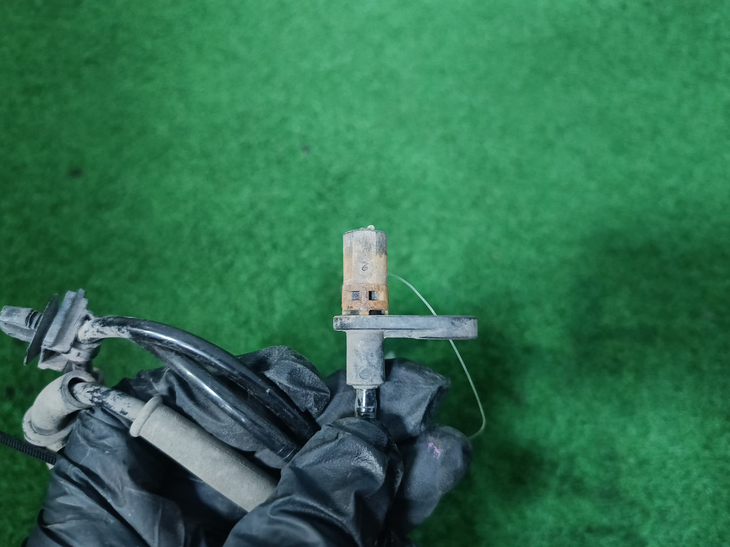 PROTON IRIZ ABS SENSOR RH (PW922636-1)