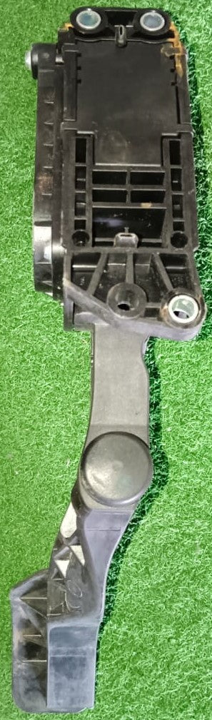 VOLKSWAGEN POLO PEDAL SENSOR (6R2723503C)