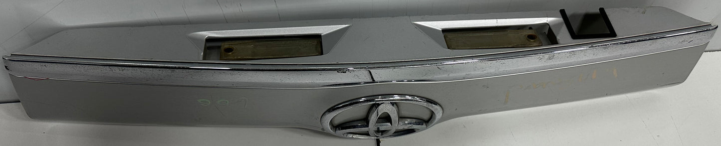 TOYOTA VANGUARD ACA33 2007 TAIL GATE MOLDING (76801-42120)