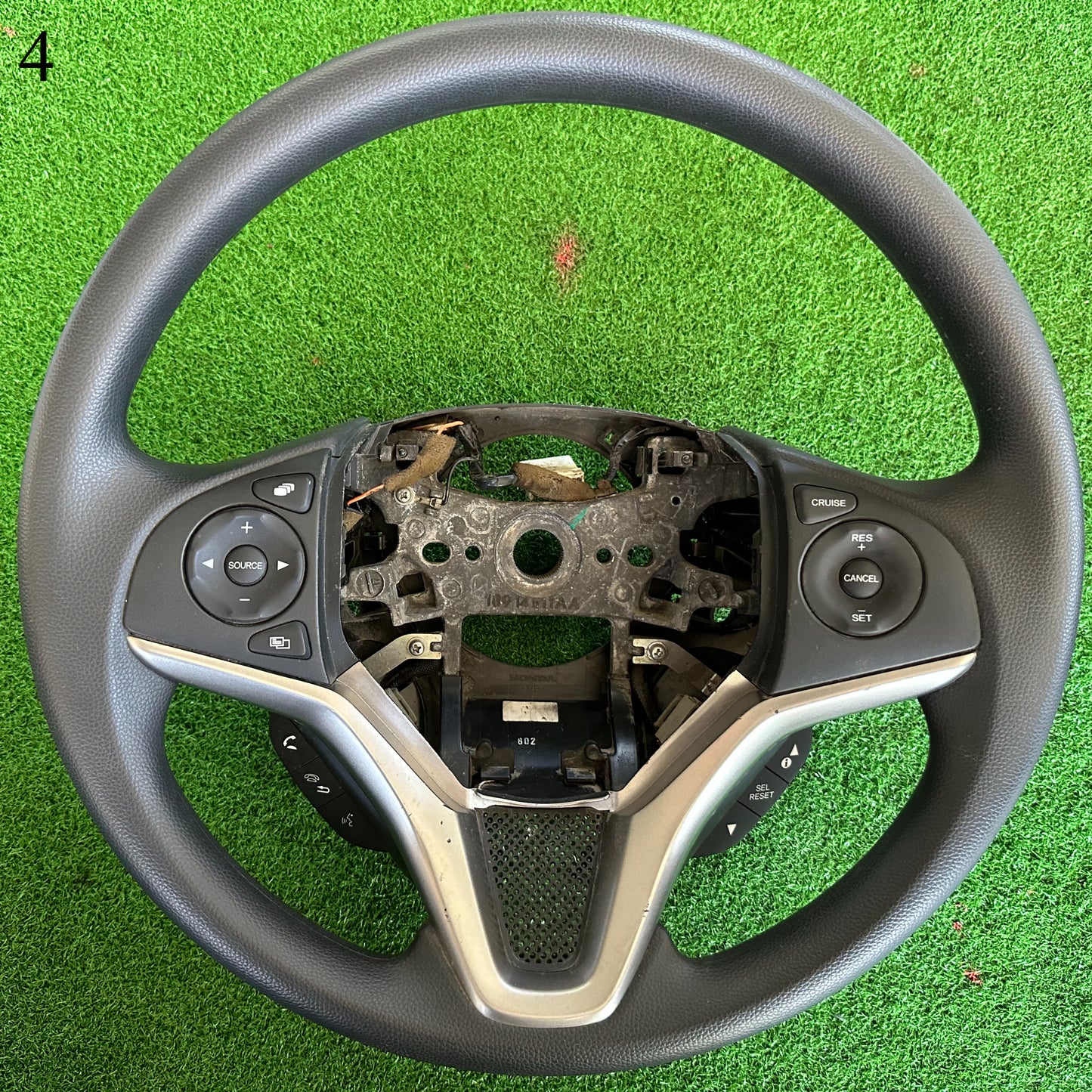 HONDA CITY GM6 STEERING WHEEL SW00004