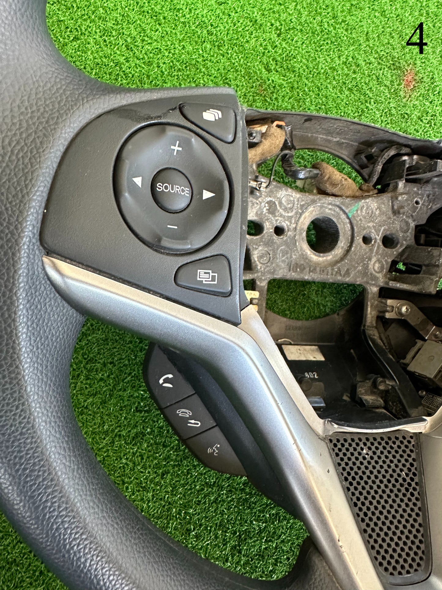 HONDA CITY GM6 STEERING WHEEL SW00004