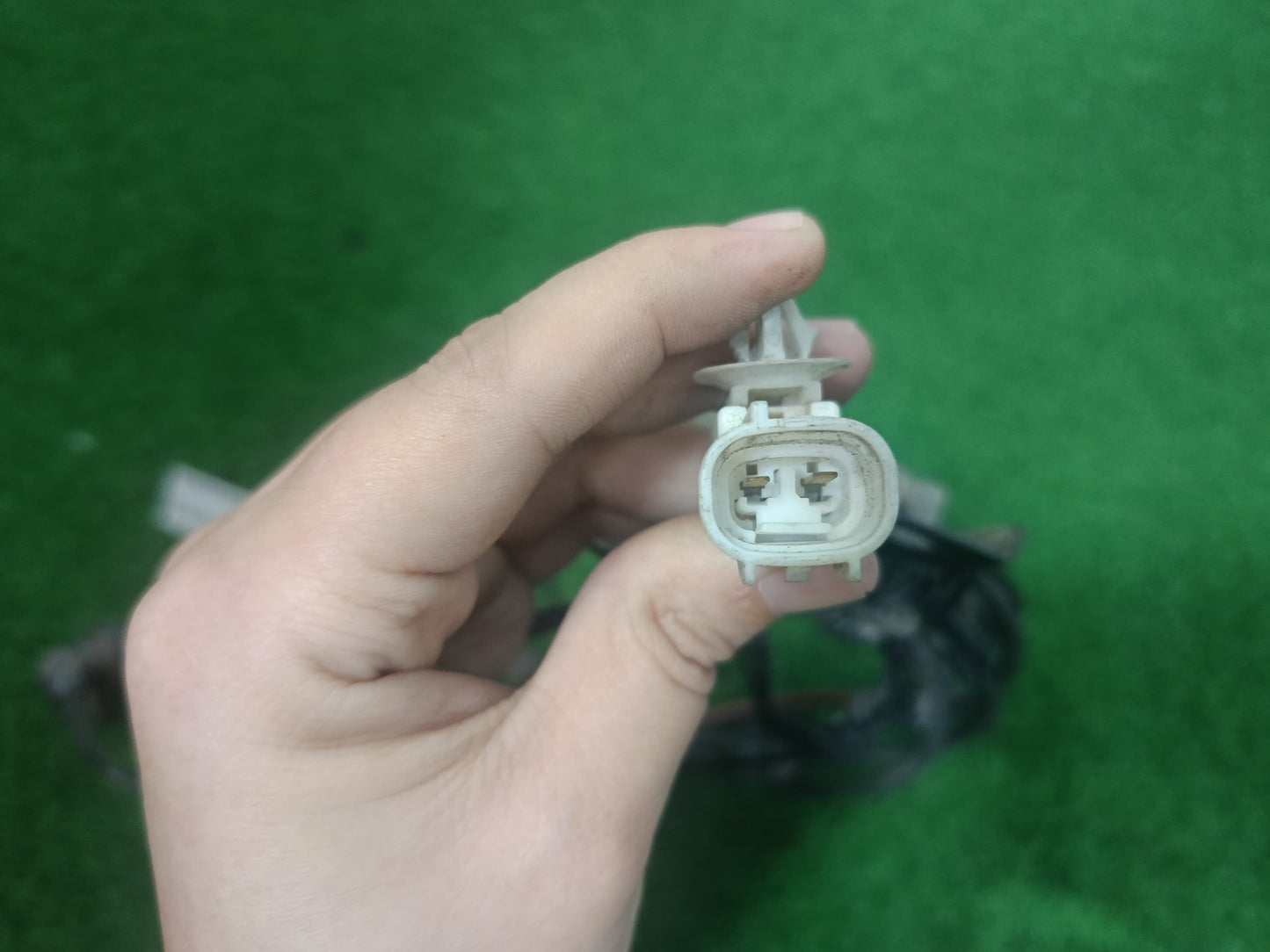 TOYOTA HILUX REVO GUN125 ABS SENSOR (89542-0K080)