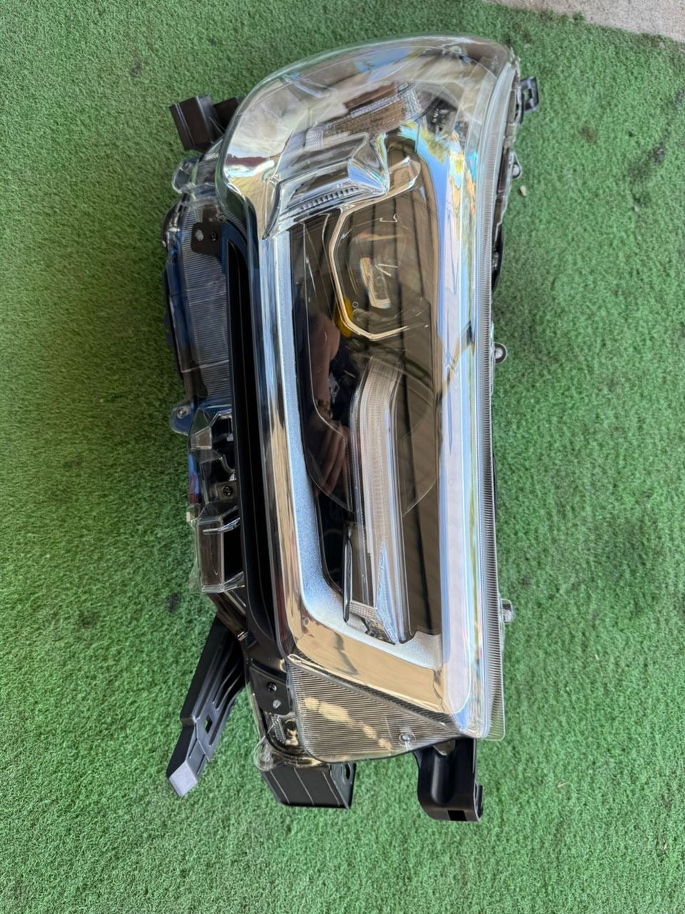 TOYOTA HILUX ROGUE 2020 HEADLAMP WITH LED DRL (ELECTRICAL) LH AFTERMARKET