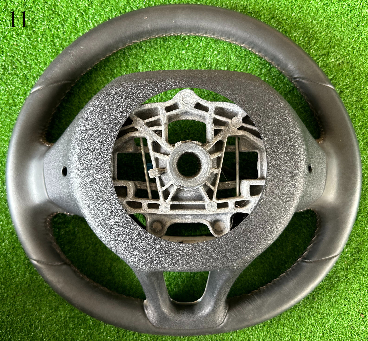 PEUGEOT 2008 STEERING WHEEL SW00011