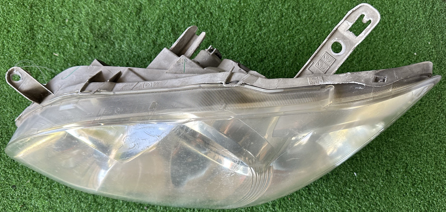 TOYOTA COROLLA E140 HEAD LAMP LH (81130-02640-1)