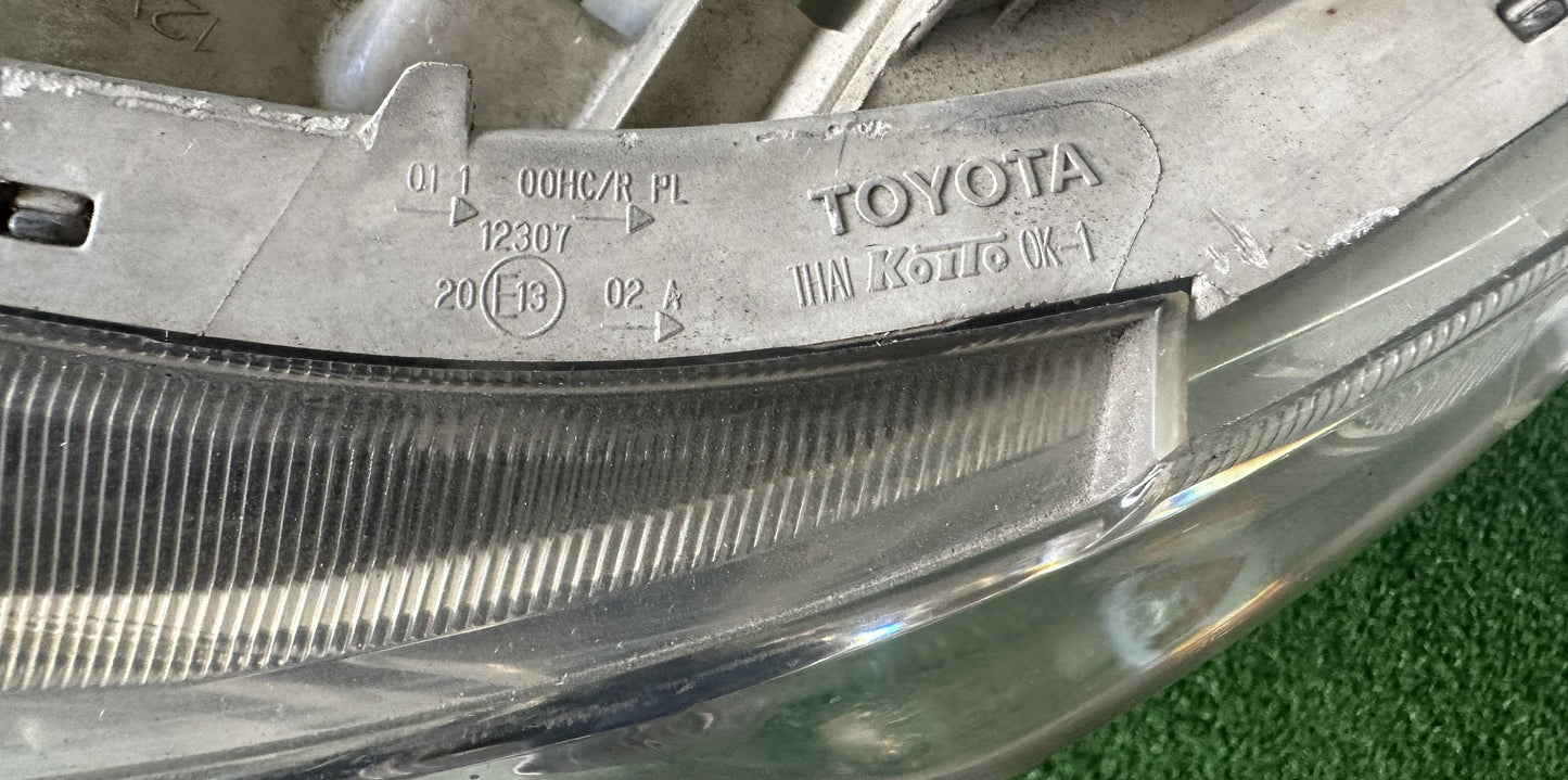 TOYOTA VIGO KUN25 HEAD LAMP LH (81170-0K190)