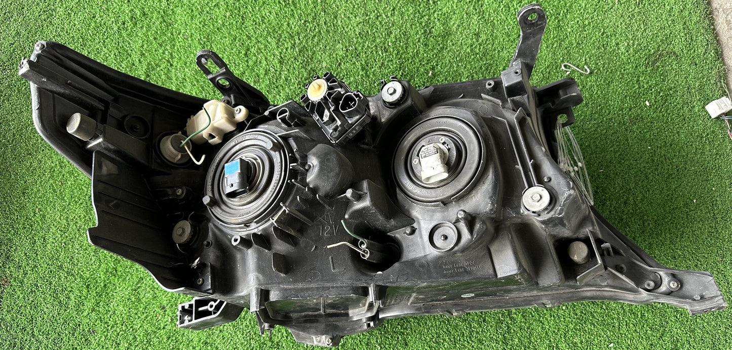 TOYOTA LAND CRUISER L200 HEAD LAMP LH (81170-60C80)