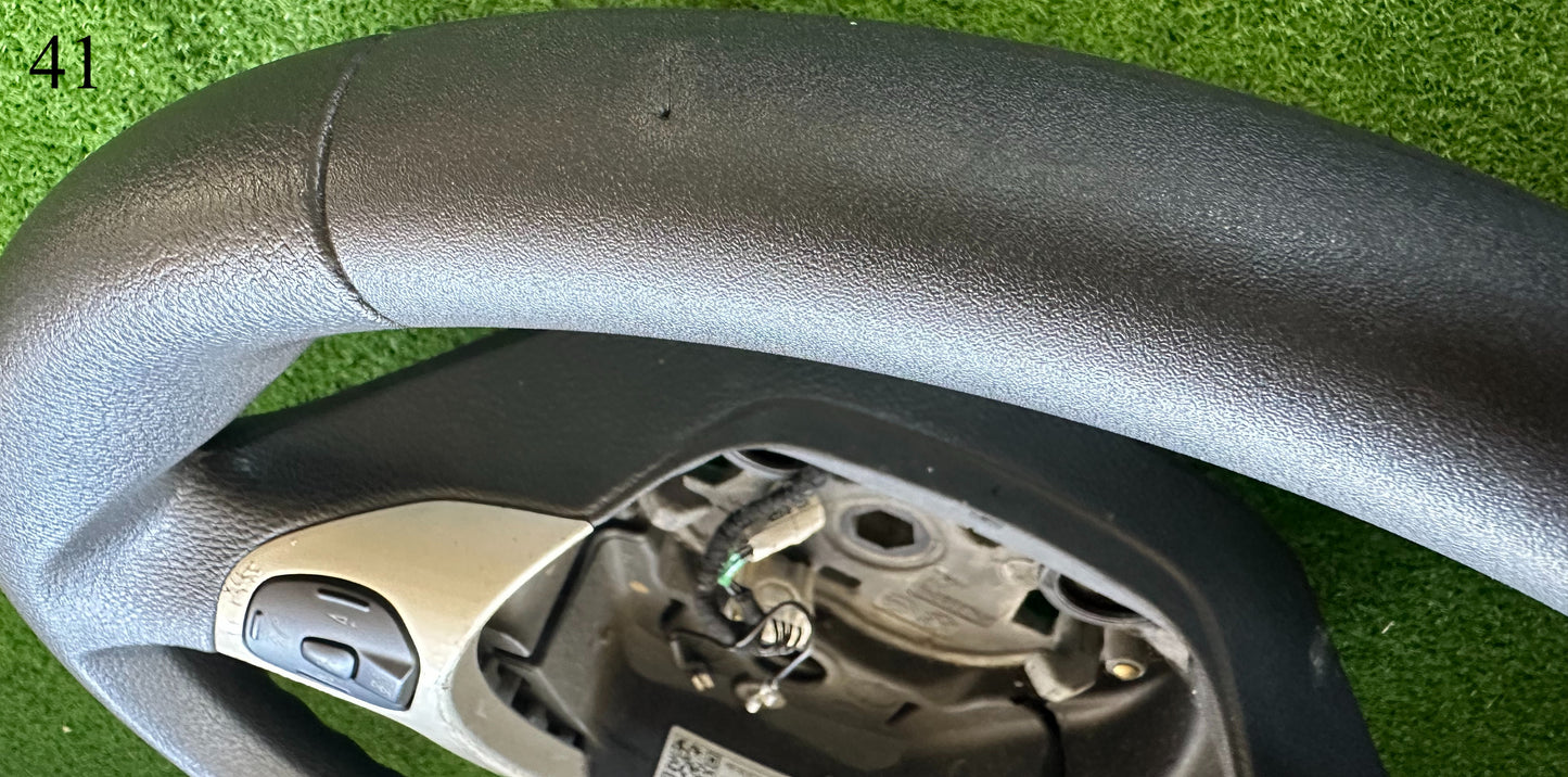 FORD ECOSPORT B55 STEERING WHEEL SW00041