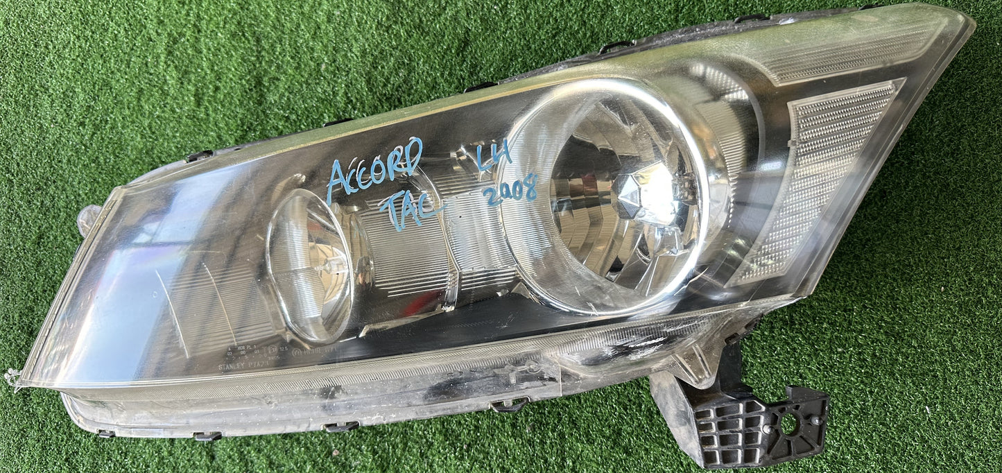 HONDA ACCORD TAO HEAD LAMP RH (83173-41600)