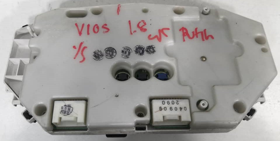 TOYOTA VIOS NCO42 METER AT (83800-0D860)