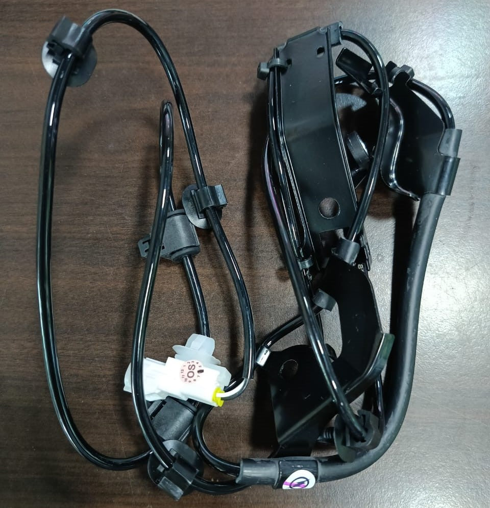 TOYOTA HILUX REVO 2015 GUN125/KUN125 FRONT ABS SENSOR LH (89543-0K060) (OEM)