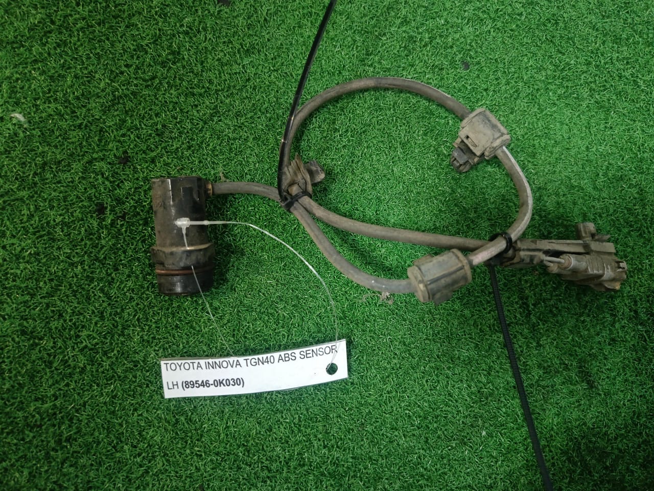 TOYOTA INNOVA TGN40 ABS SENSOR LH (89546-0K030)