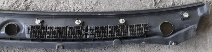 CHEVROLET LUV WIPER GRILLE LH/RH SET (8972348410-)