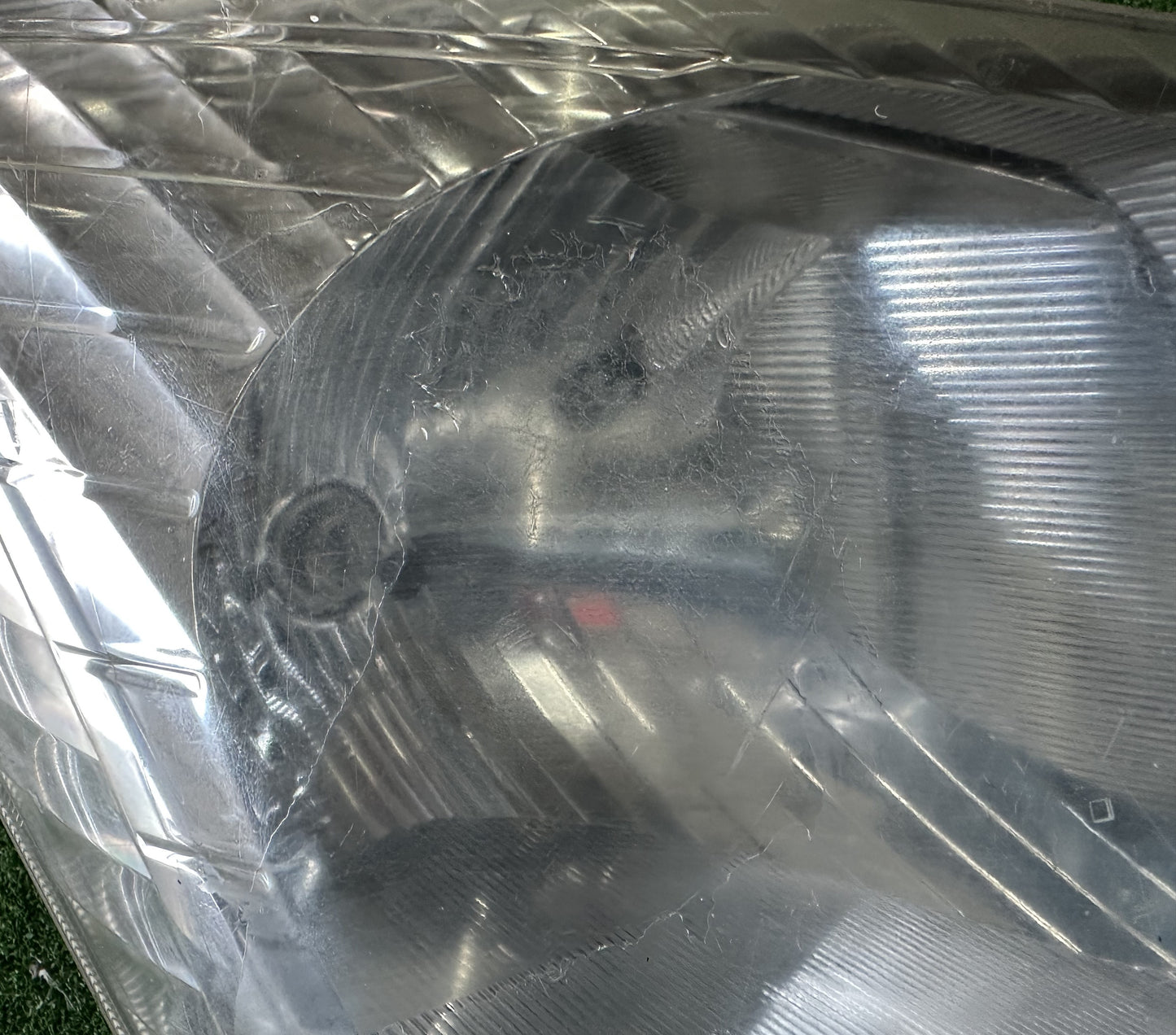 ISUZU DMAX VCROSS RT50 HEAD LAMP RH (898125389)