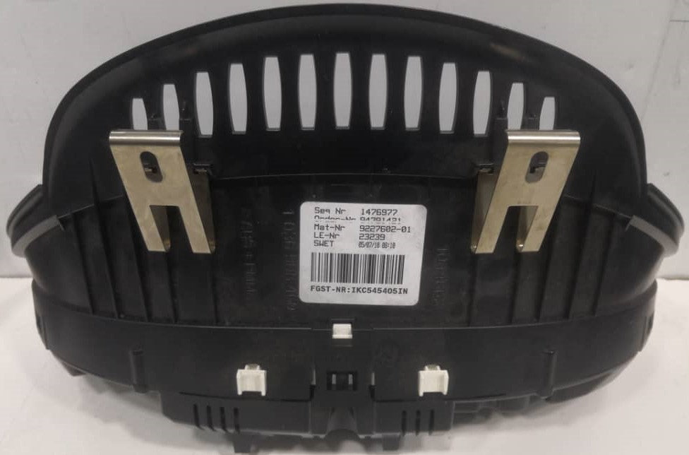 BMW 5SERIES F10 METER AT (9227602-01)
