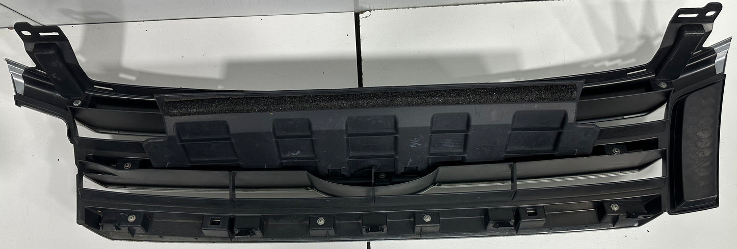 FORD RANGER T6 FRONT CHROME GRILLE (B) (AB39-8178)