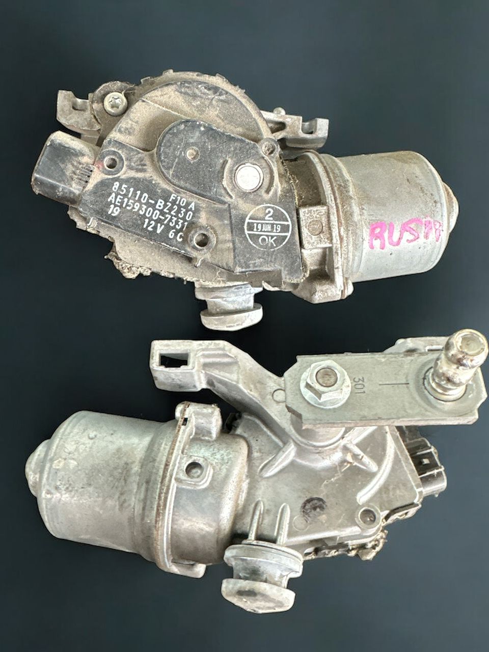 TOYOTA AVANZA F650 RUSH F800 PERODUA ARUZ WIPER MOTOR FRONT (85110-BZ230)