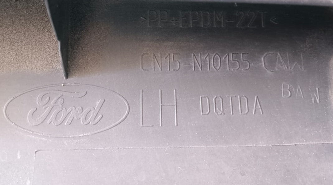 FORD ECO SPORT SIDE SKIRT SILVER LH (CN15-10155-CAW)