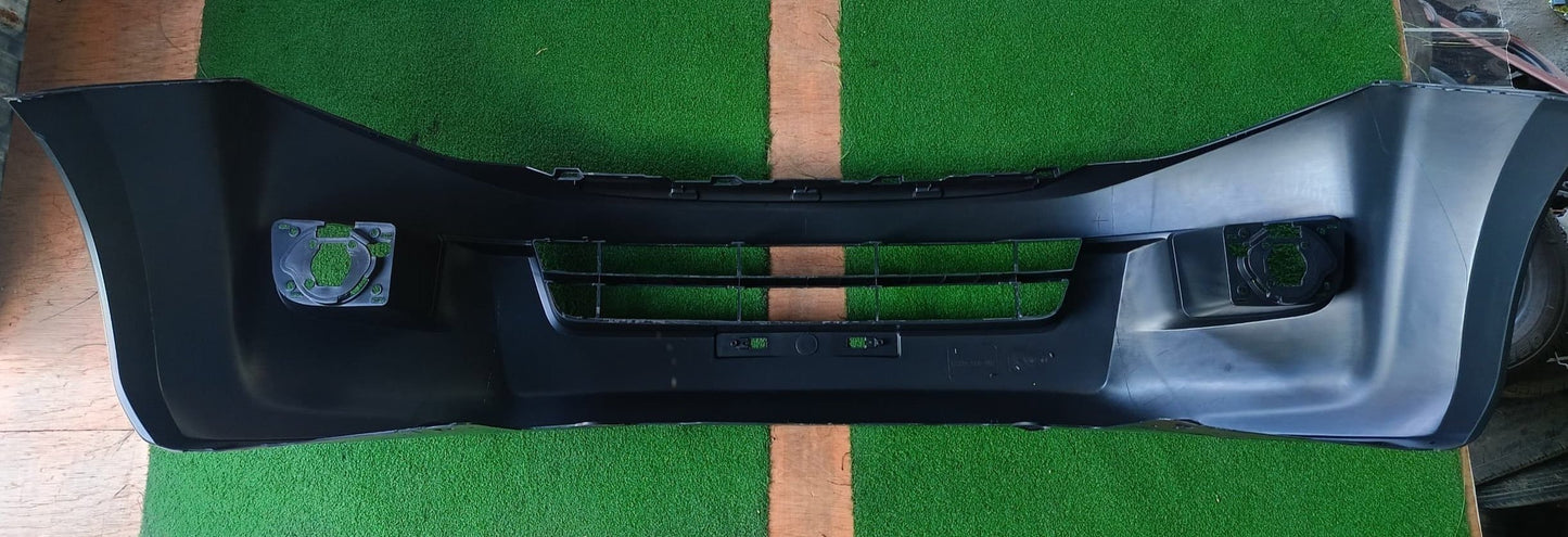 ISUZU DMAX VCROSS 2013 4DOOR FRONT BUMPER (ISK05E-1011A-NNNA)