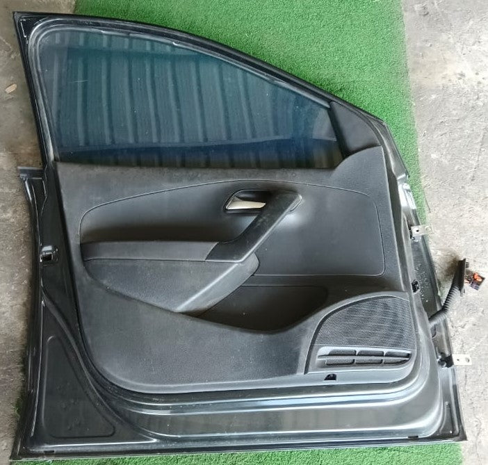 FORD ECO SPORT DOOR PANEL FLH COMPLETE BLACK (DP00025)