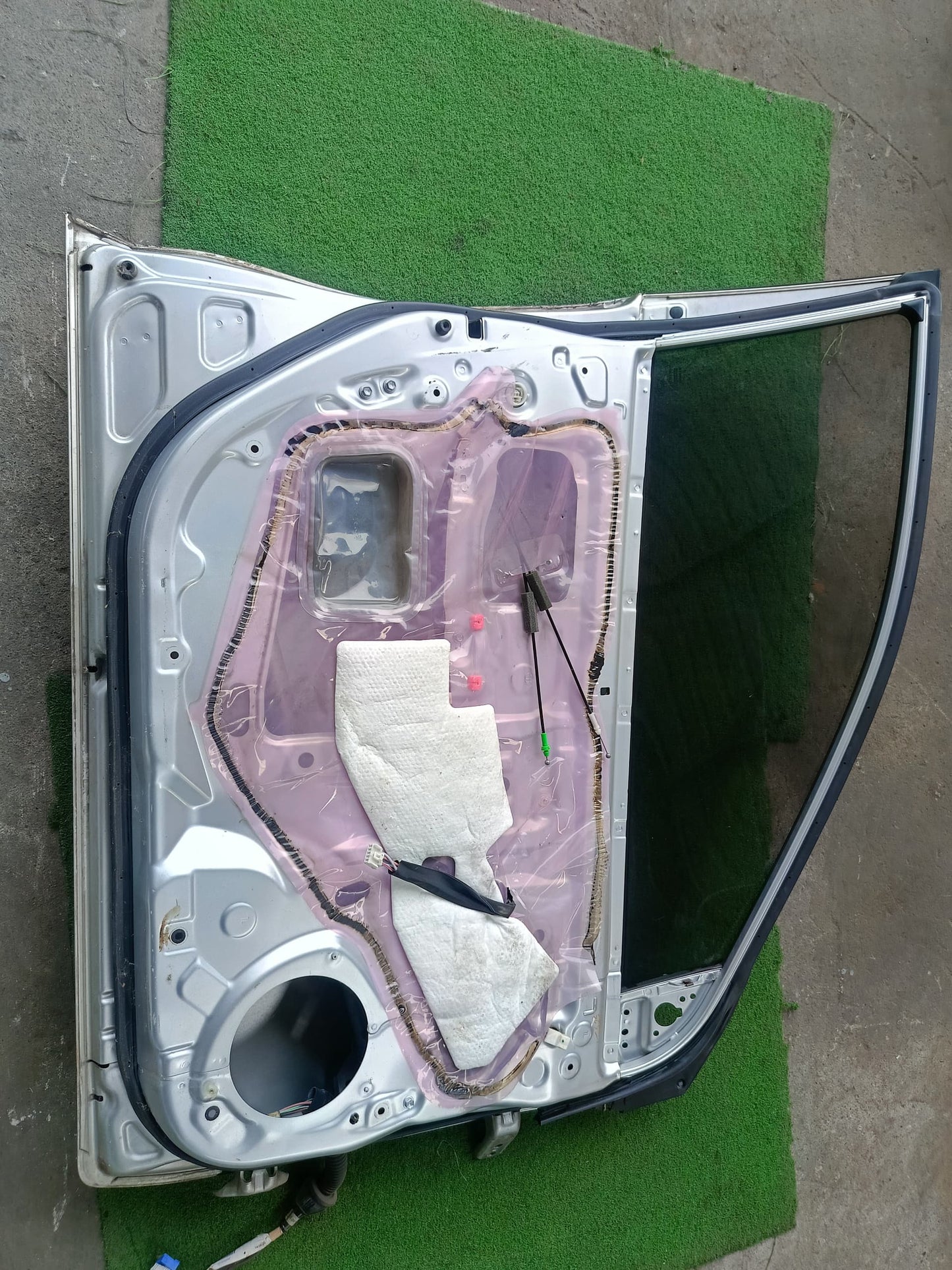 TOYOTA VIOS NCP 150 FRH DOOR PANEL KOSONG SILVER (DR00023)