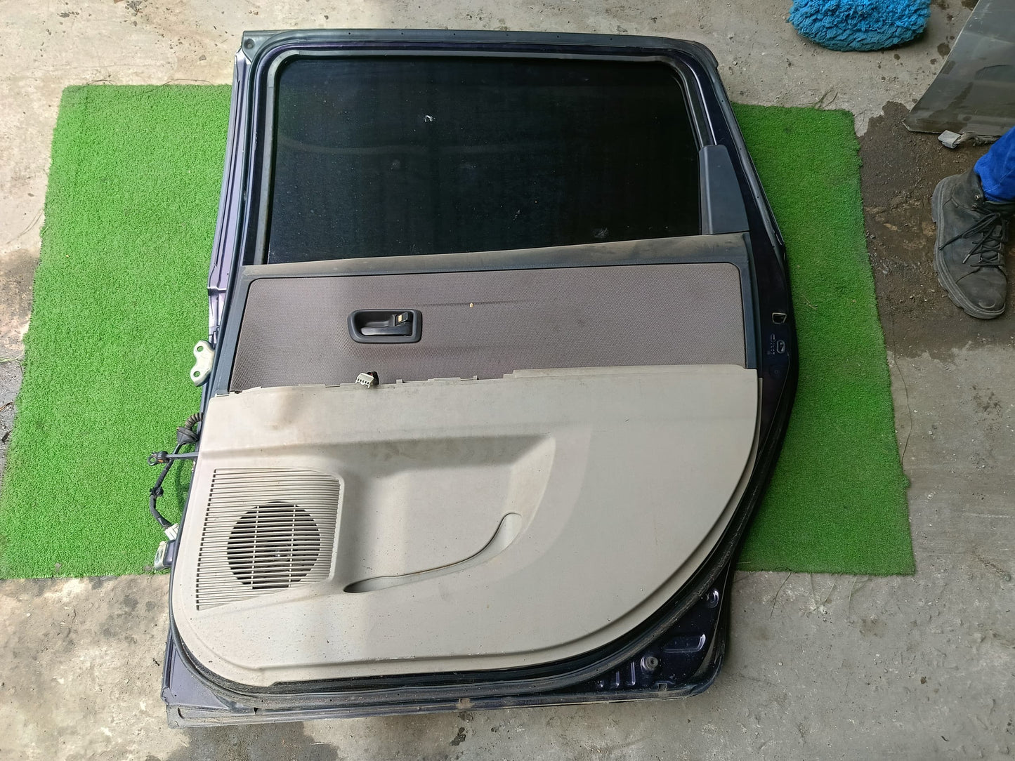 PERODUA ALZA DOOR PANEL RRH COMPLETE PURPLE (DR00015)