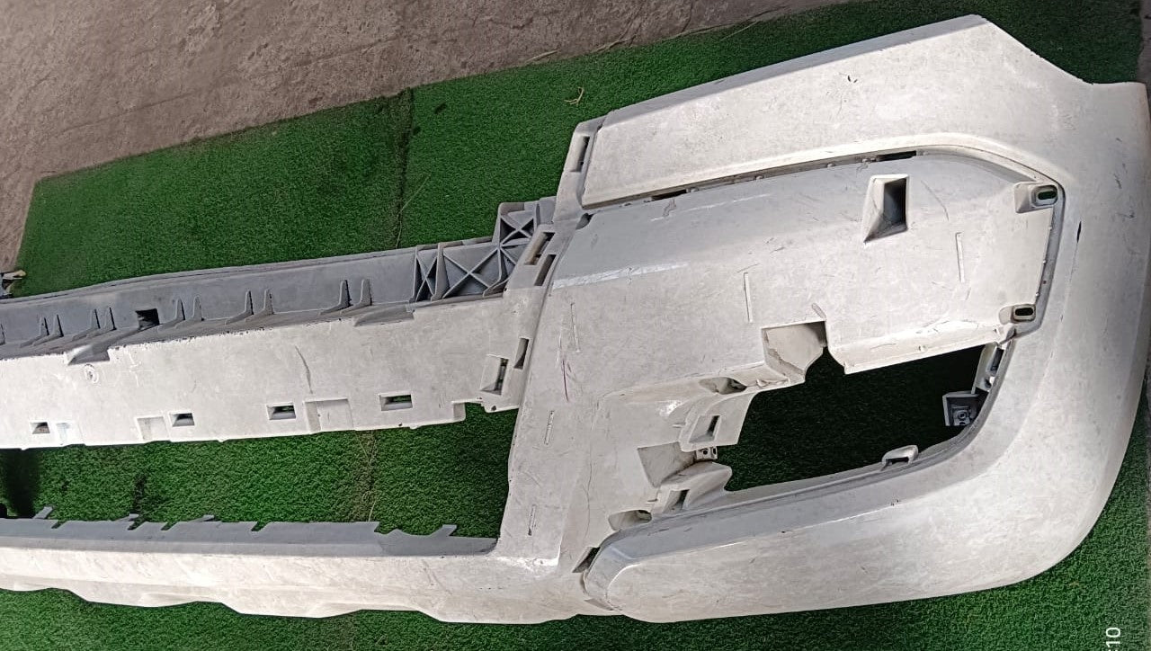FORD RANGER T7 FRONT BUMPER WHITE (B) (EB3B-17C831-EC)