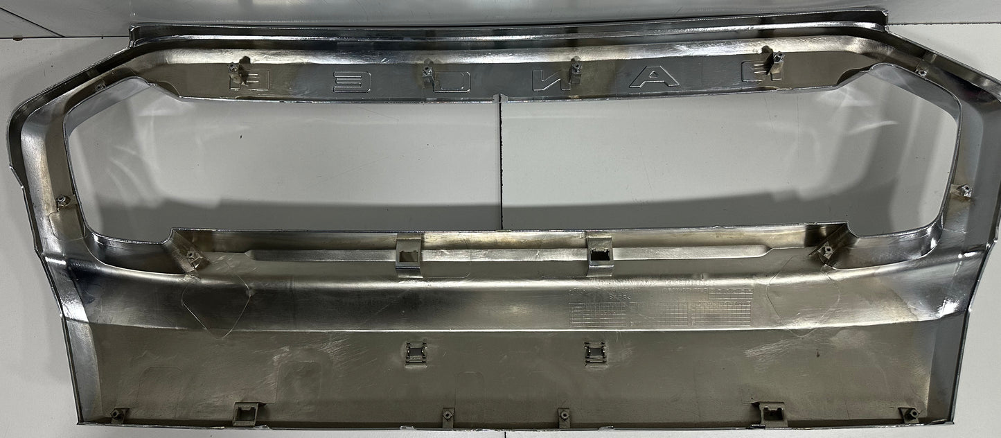 FORD RANGER T7 FRONT CHROME GRILLE (EB8B-8B189)