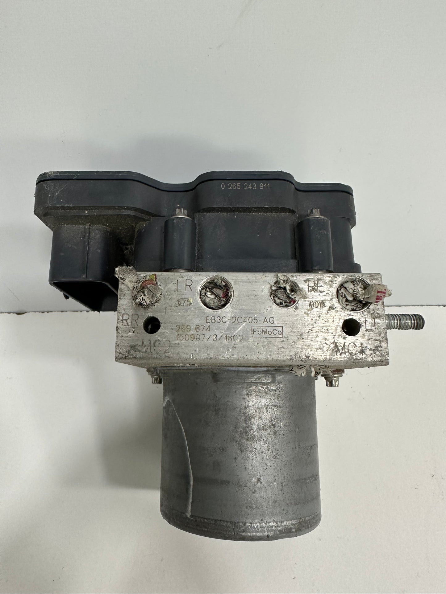 FORD RANGER T7 ABS PUMP (EB3C-2C405-AG)